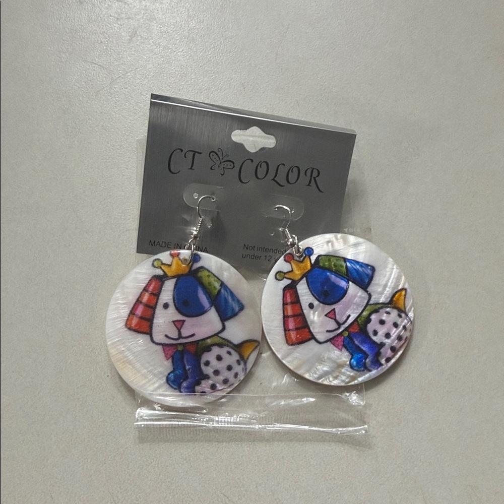 CT Color Kids White Mother-of-Pearl Cartoon Dog Drop Earrings